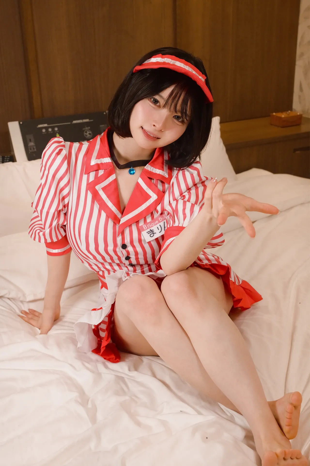 fuwa_nyan - Marin Kitagawa Waitress Sono Bisque Doll Wa Koi O Suru-erohere2.webp